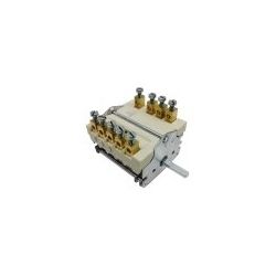 Interruptor 4 Posiciones 32A 230V 2NO/2CO